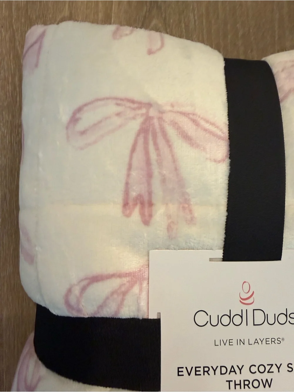 Cuddl Duds Cozy Soft Throw Blanket Quilted silky ivory pink bows girls bedding